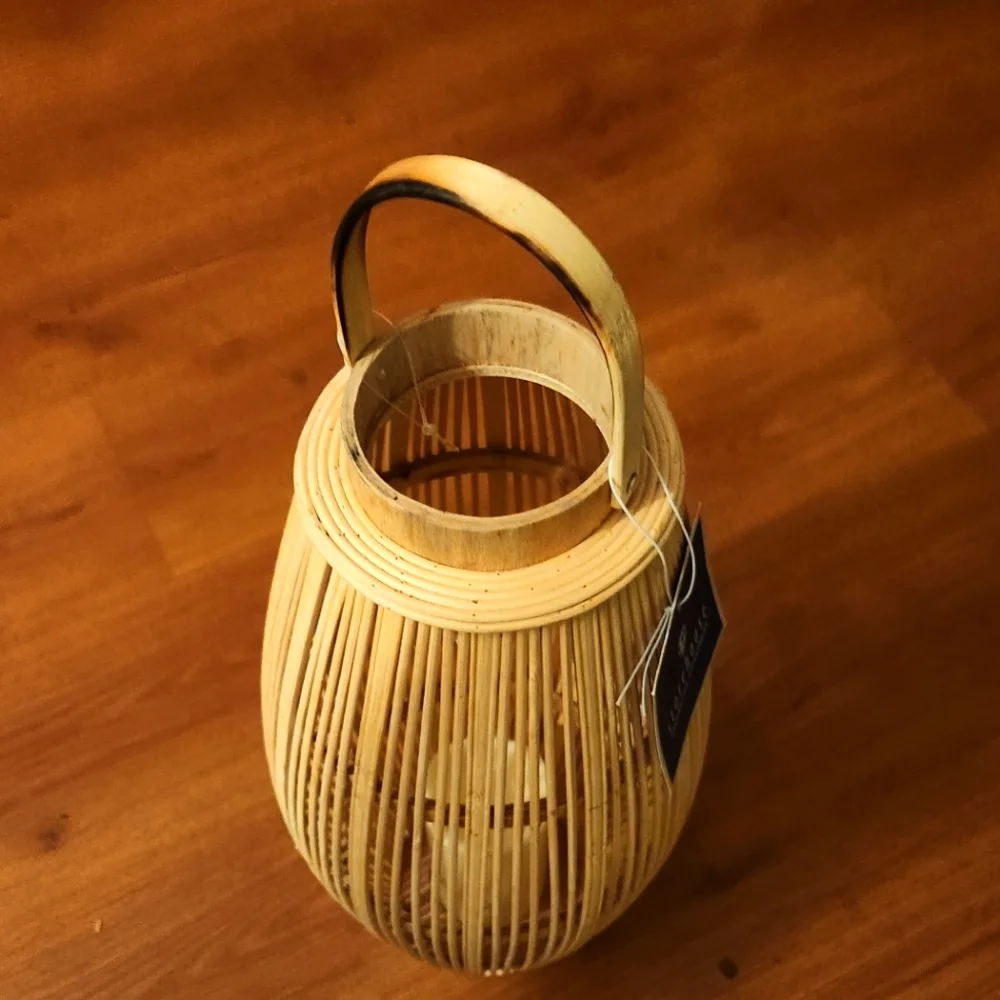 Beautiful decorative ratan lamp